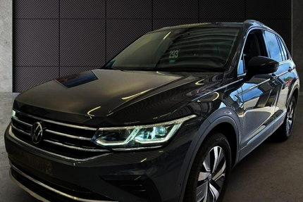 VW Tiguan 23.892 km 29.880 &euro; Wesel 46483