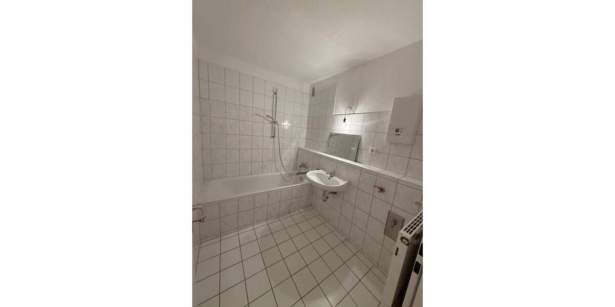 Frisch renovierter Wohn(t)raum in beliebter Lage - ab sofort frei! 3 zimmer