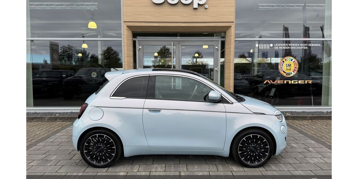 Fiat 500e 13.377 km 23.680 &euro; Aschaffenburg 63741