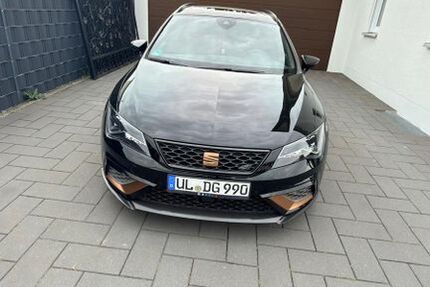 Seat Leon 156.000 km 22.999 &euro; Neenstetten 89189