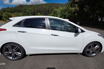 Hyundai i30 135.800 km 9.200 &euro; Wilhelmsfeld 69259