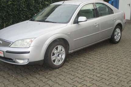 Ford Mondeo 129.200 km 3.300 € Pfullingen 72793