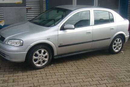 Opel Astra 121.000 km 3.900 &euro; Pyrbaum-Schwarzach 90602