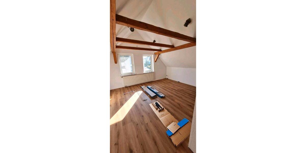 Einfamilienhaus Zwickau Cainsdorf - 7 Zimmer, 160 m&sup2;, 240.000&euro; | Angebot:27117922
