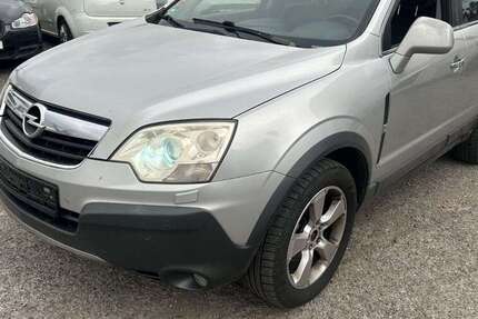 Opel Antara 220.000 km 1.700 &euro; Radolfzell 78315