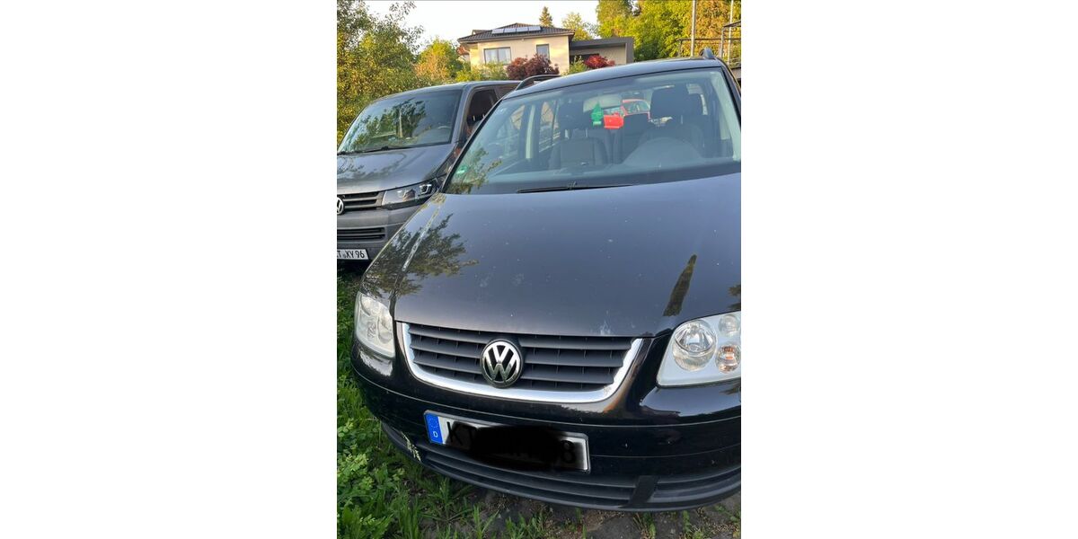 VW Touran 198.000 km 1.800 &euro; Mainbernheim 97350