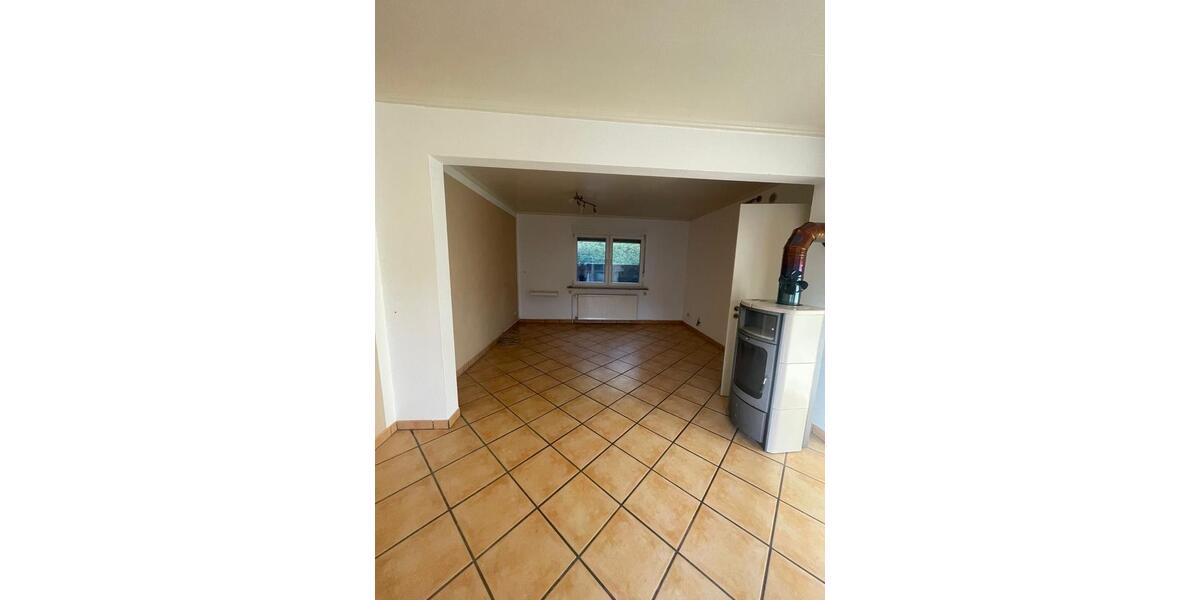 Einfamilienhaus Daaden - 6 Zimmer, 90 m&sup2;, 950&euro; | Angebot:26126902