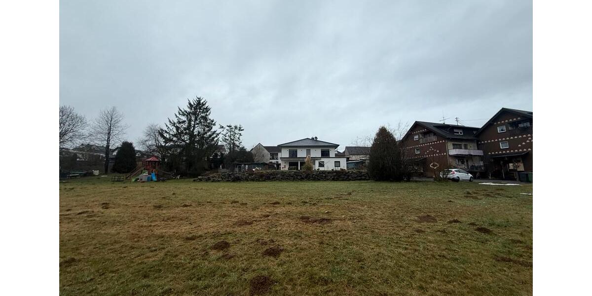 Einfamilienhaus Vallendar - 7 Zimmer, 271 m&sup2;, 271.000&euro; | Angebot:24512456