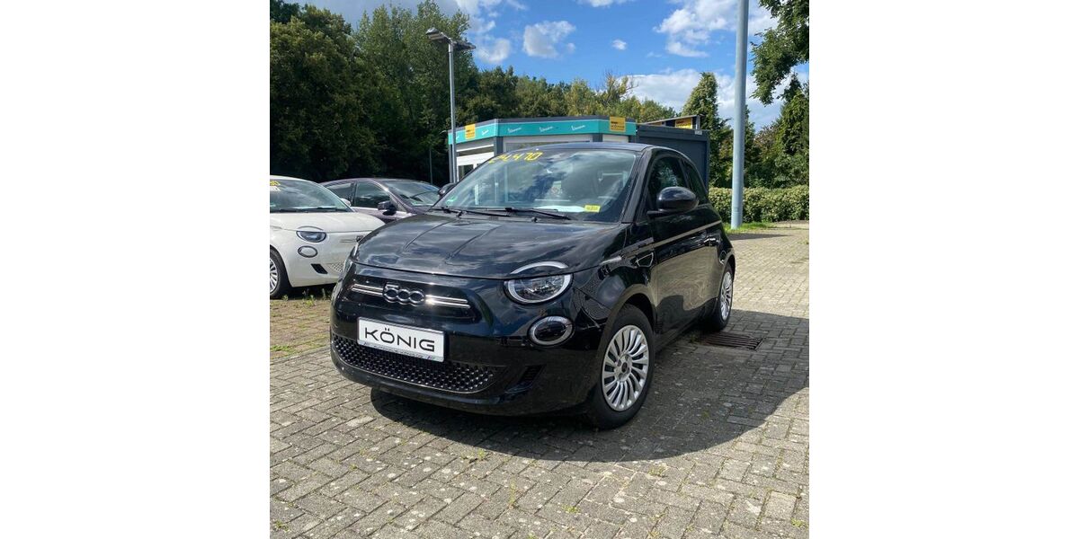 Fiat 500e 10.233 km 20.999 &euro; Frankfurt (Oder) 15234