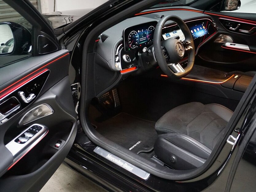 Mercedes-Benz E 220 d Edition 4M AMG SuperScreen Burm 20´ 360° 2.059 km 68.900 € Wuppertal 42327
