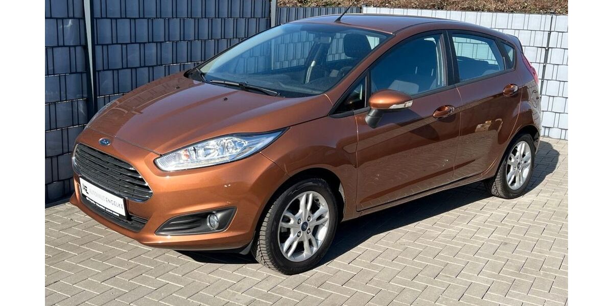 Ford Fiesta 70.800 km 9.990 &euro; Hemmoor 21745