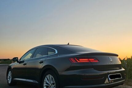 VW Arteon 171.000 km 15.990 &euro; Gangelt 52538