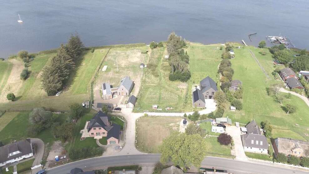 Grundstück zu verkaufen in Winnemark 335.000 € 850 m²