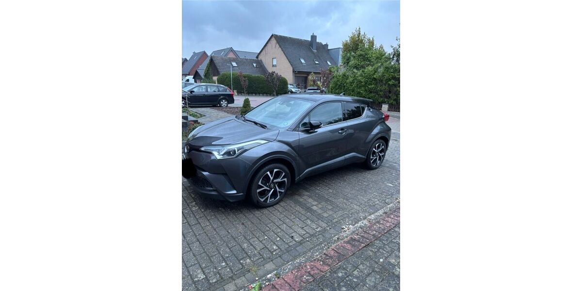 Toyota C-HR 109.000 km 13.750 &euro; Hamburg 22143