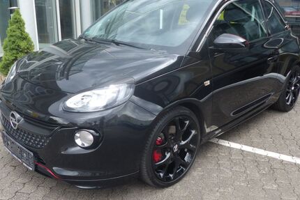 Opel Adam 99.880 km 8.950 &euro; Neustadt 35279