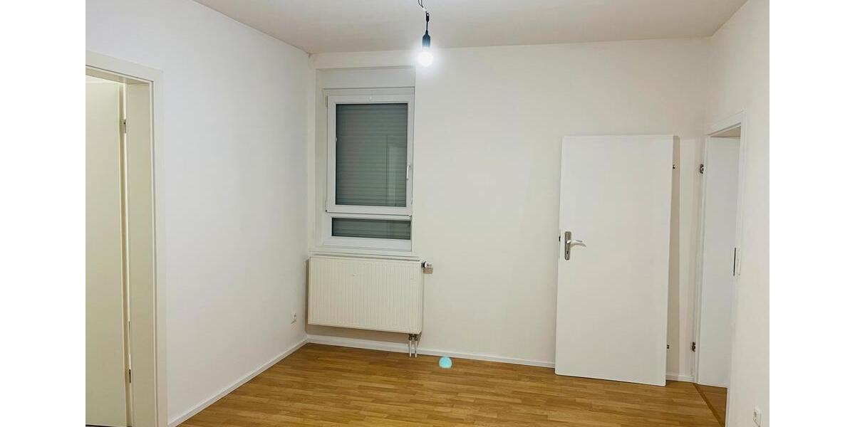 Etagenwohnung Borken (Hessen) - 2 Zimmer, 69 m&sup2;, 580&euro; | Angebot:26170112
