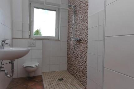 3-Zimmer-WE mit Balkon in naturnaher Umgebung zimmer