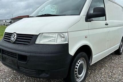 VW T5 Transporter 189.000 km 3.999 &euro; Großkarolinenfeld 83109