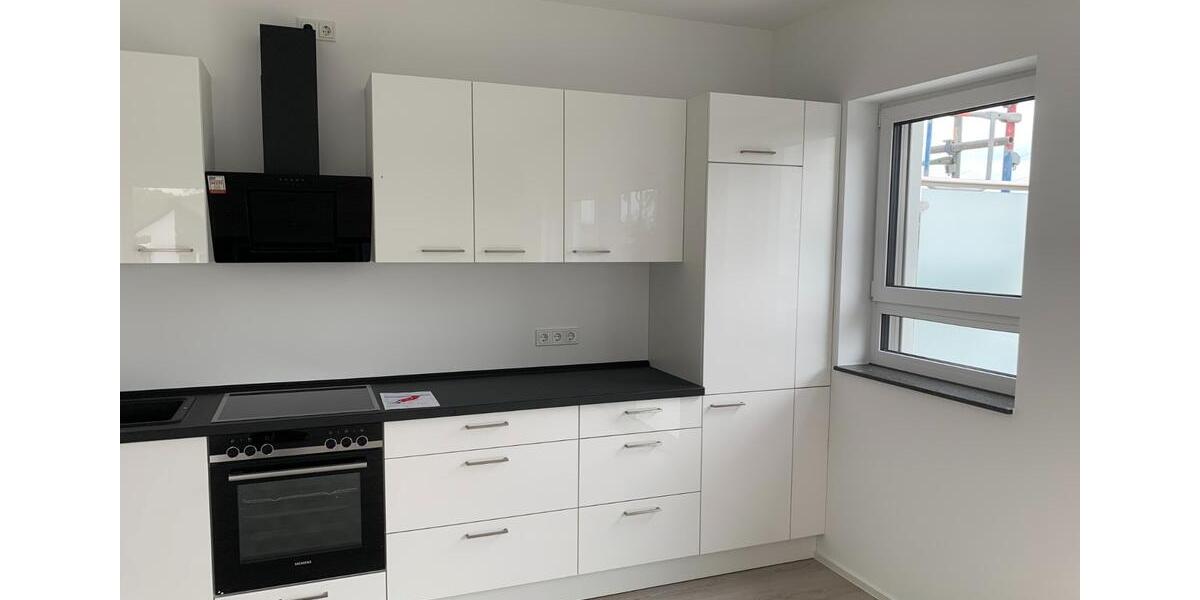 Dachgeschoßwohnung Saarlouis - 3 Zimmer, 92 m&sup2;, 290.000&euro; | Angebot:25350493