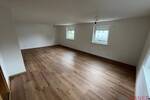 Etagenwohnung Viechtach - 4 Zimmer, 120 m&sup2;, 750&euro; | Angebot:26908959