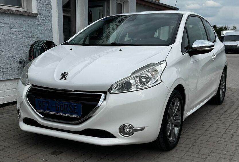 Peugeot 208 159.000 km 6.800 € Burg 39288