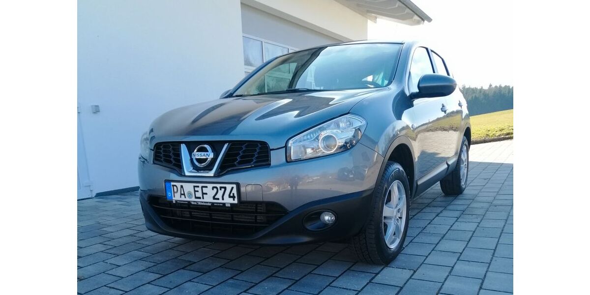 Nissan Qashqai 178.000 km 6.800 &euro; Tiefenbach 94113