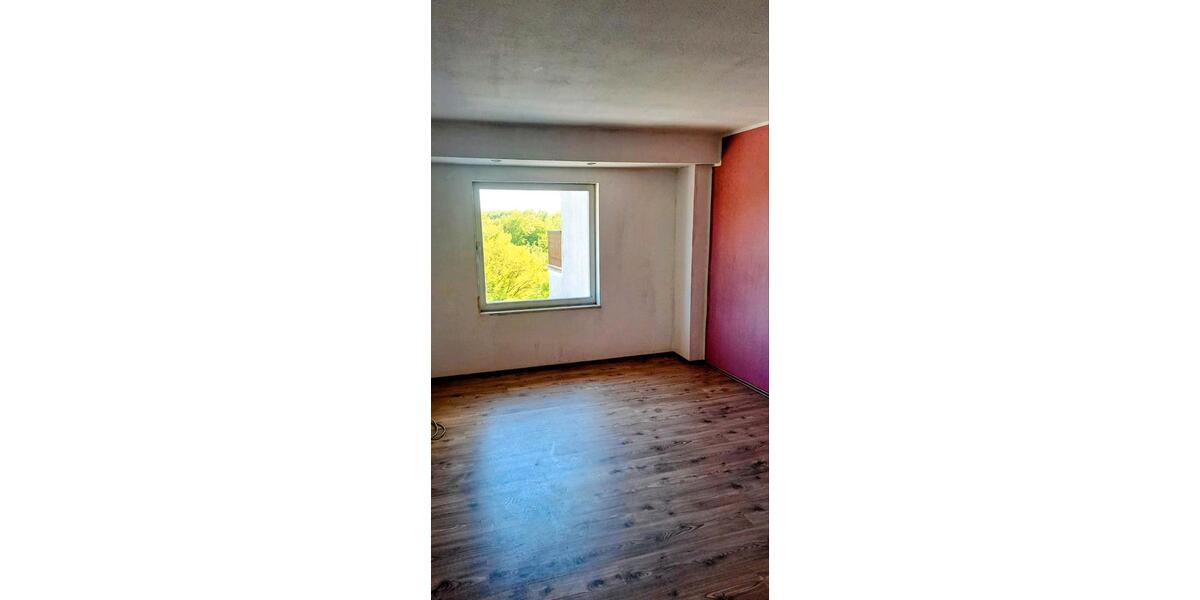 Reihenhaus Unkel - 6 Zimmer, 120 m&sup2;, 125.000&euro; | Angebot:26394384
