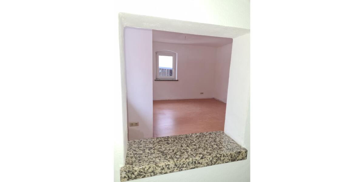 Erdgeschoßwohnung Höchstädt im Fichtelgebirge - 2 Zimmer, 60 m&sup2;, 390&euro; | Angebot:25281075