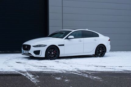 Jaguar XE 86.289 km 20.900 &euro; Stuttgart 70191