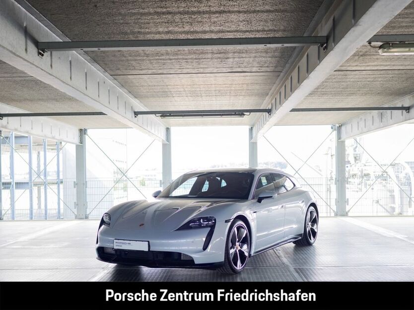 Porsche Taycan 14.990 km 108.480 € Friedrichshafen 88045
