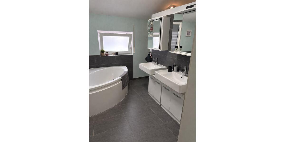 Einfamilienhaus Gudensberg - 5 Zimmer, 130 m&sup2;, 450.000&euro; | Angebot:27446462