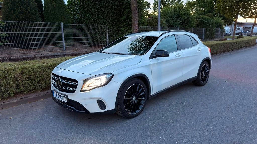 Mercedes-Benz GLA 220 170.000 km 17.500 &euro; Cloppenburg 49661