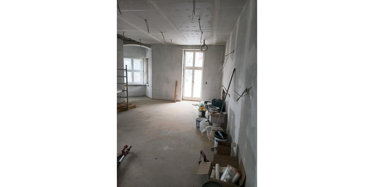 Etagenwohnung Senftenberg - 4 Zimmer, 124 m&sup2;, 12&euro; | Angebot:25991678