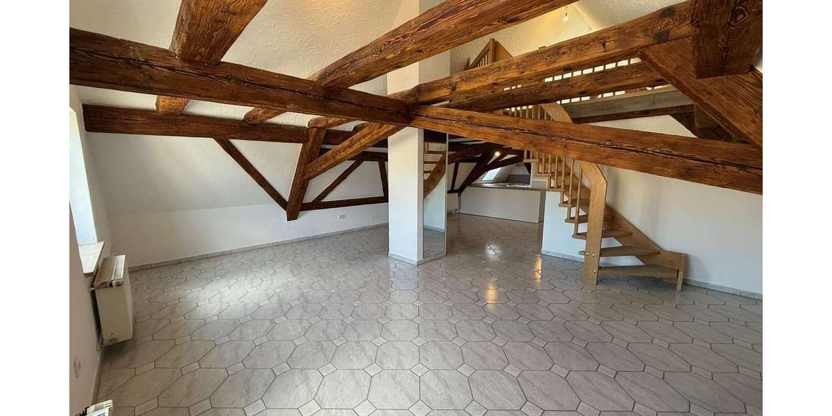 Wohnung zum Mieten in Lonnerstadt 913,11 € 83.01 m² 4 zimmer