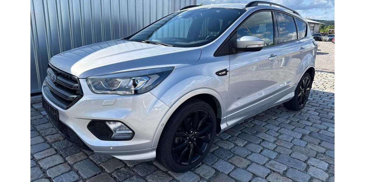 Ford Kuga 96.306 km 14.990 &euro; Wörth a. d. Donau 93086