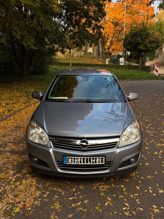 Opel Astra 204.500 km 2.099 € Esslingen am Neckar 73734