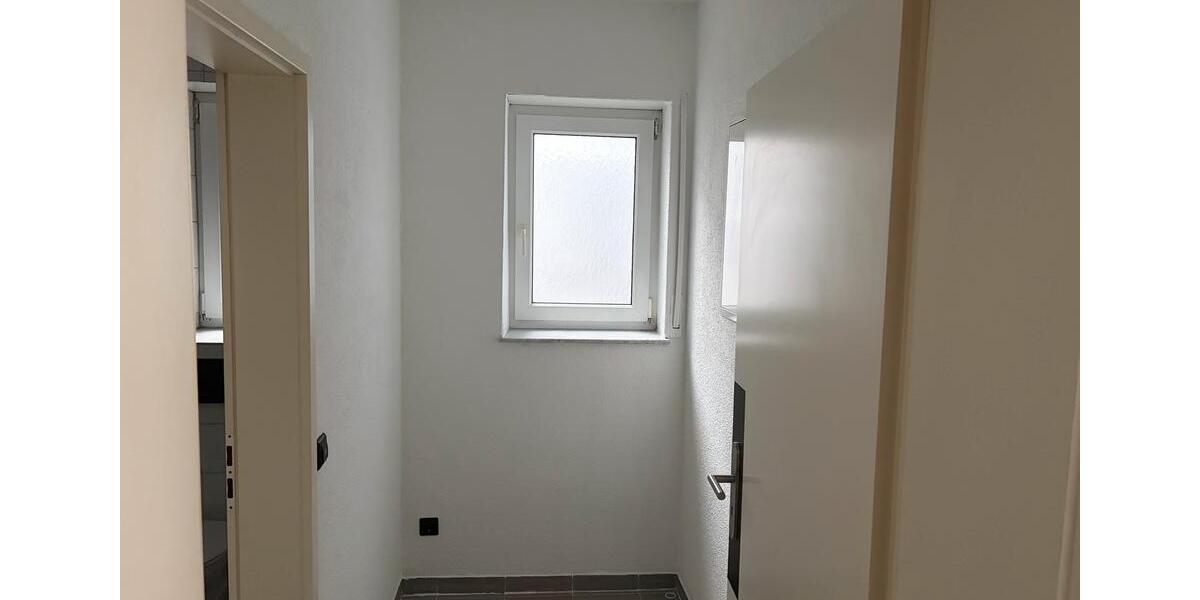 Gewerbeobjekt Philippsburg - 1.350&euro; | Angebot:23685967