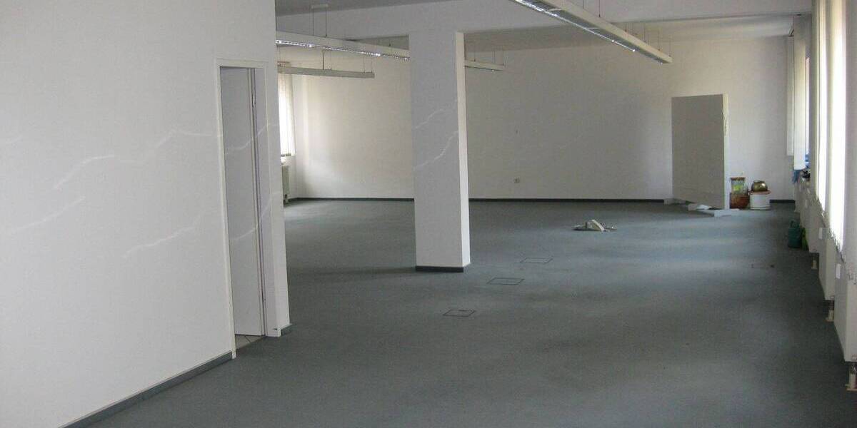Gewerbeobjekt Artern/Unstrut Artern - 3 Zimmer, 174 m&sup2;, 87.000&euro; | Angebot:25669875