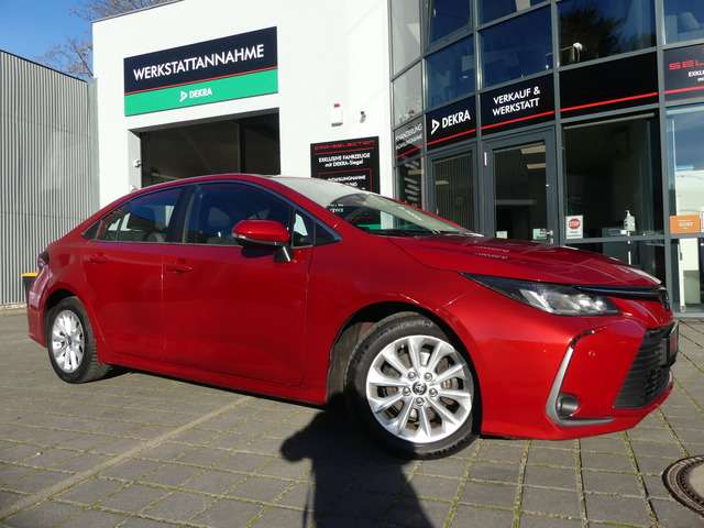 Toyota Corolla 304.910 km 9.800 € Berlin 13156