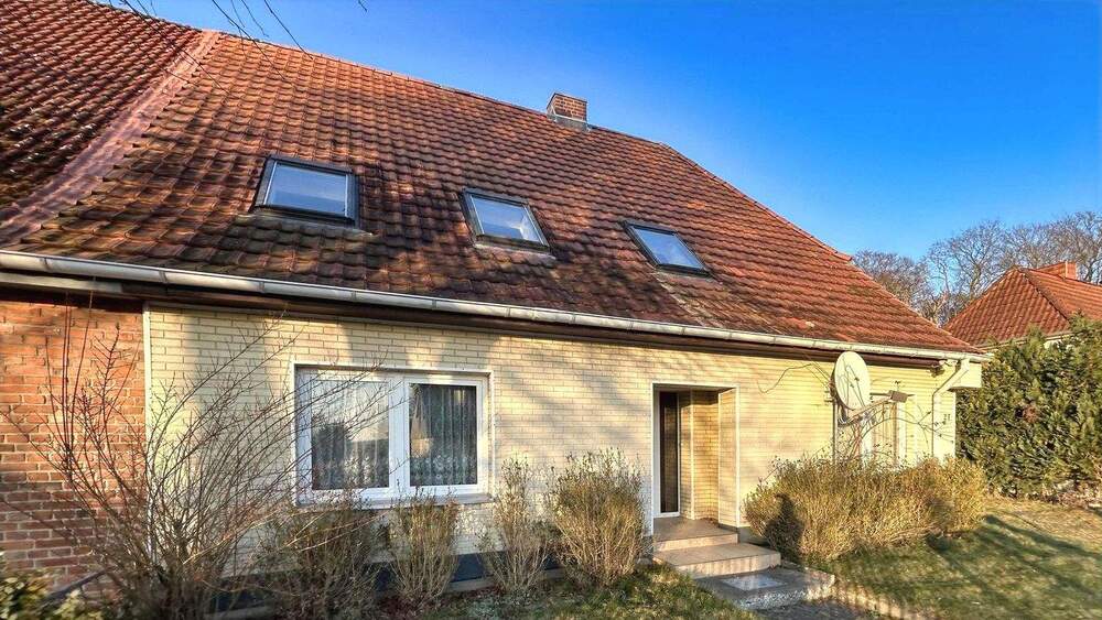 Doppelhaushälfte Gottesgabe Klein Welzin - 6 Zimmer, 160 m&sup2;, 219.000&euro; | Angebot:25670085