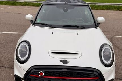 Mini John Cooper Works Cabrio 23.052 km 32.500 &euro; Riegelsberg 66292