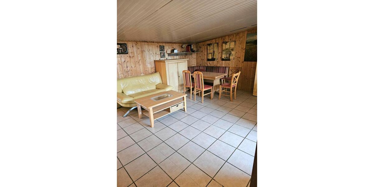 Dachgeschoßwohnung Nickenich - 3 Zimmer, 65 m&sup2;, 650&euro; | Angebot:24740307