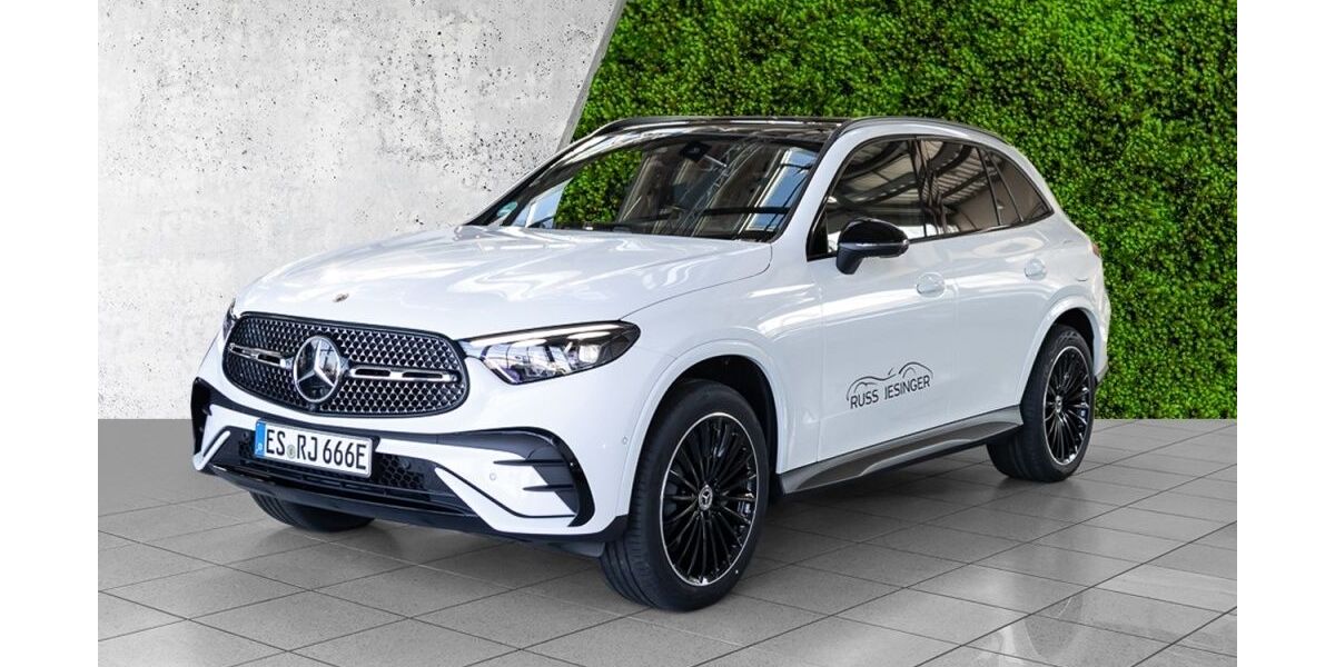Mercedes-Benz GLC 300 7.500 km 73.850 &euro; Nürtingen 72622