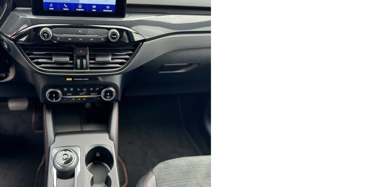 Ford Kuga 2.5 Plug-In Hybrid ST-Line X *LED/Navi/SHZG/W 16.141 km 23.990 &euro; Bamberg 96052