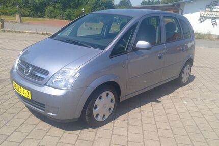 Opel Meriva 82.644 km 2.700 &euro; Itzgrund 96274