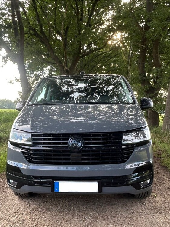 VW Multivan VI 104.000 km 45.000 € Brietlingen 21382