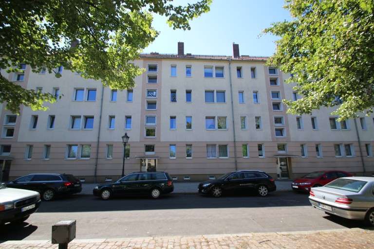 Wohnung zum Mieten in Magdeburg 279 € 46.5 m²