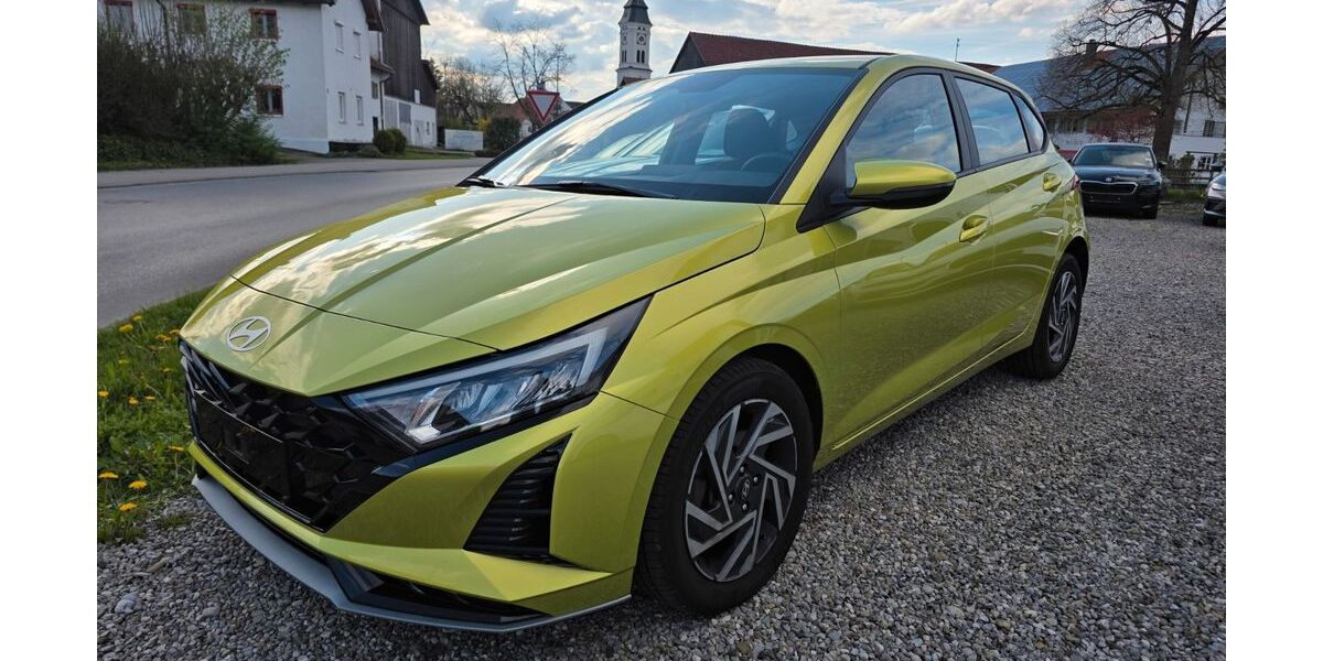 Hyundai i20 18.800 km 17.690 &euro; Leinau 87666