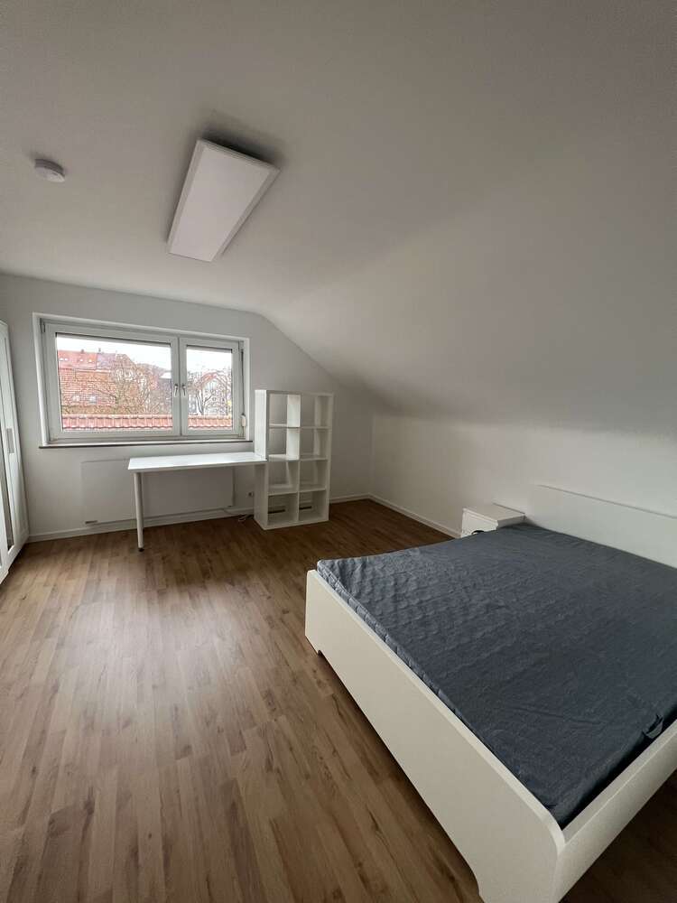 Wohnung zum Mieten in Stuttgart 580 € 15 m²