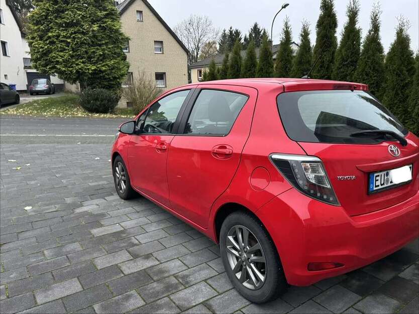 Toyota Yaris 145.000 km 6.200 € Dahlem 53949